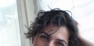 Gün, Güneş, Bir de Pelin Esmer Bizim