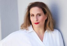 Bütün rollerin başımın üstünde yeri var!